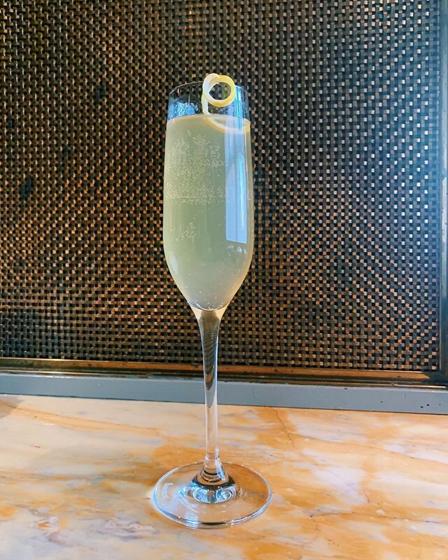 Start your weekend off right with our signature cocktail, the French 75! If you like @pierreferrandpf cognac, lemon, & sparkling wine, you’ll love this 🍋
•
•
•
•
•
•
•
•
#menton #finedining #tastingmenu #bostonfood #bostonfoodies #igersboston #bostonbites #boston #fortpoint #seaportfood #seaportboston #southend #southendboston #barbaralynch #barbaralynchfood  #pierreferrand